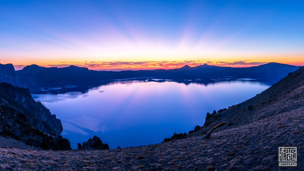 Crater Lake im Crater Lake National Park
Cloudcap Overlook am Redcloud Cliff
Oregon 2022