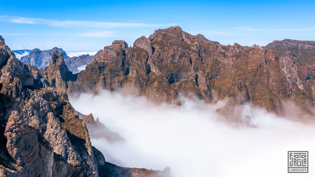 Berge in den Wolken am Miradouro do Junca
Pico do Arieiro
Madeira (Portugal) 2023