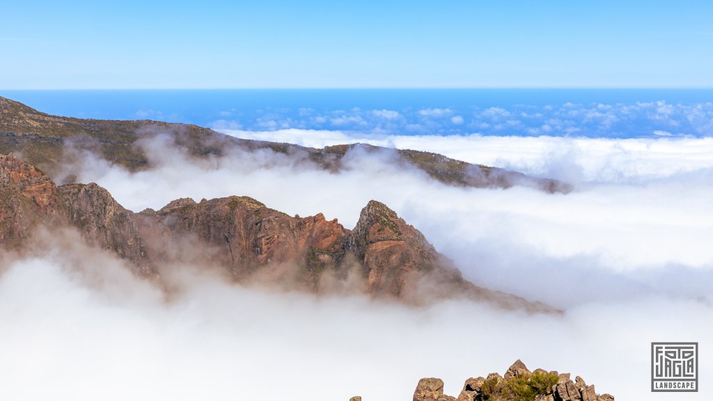 Berge in den Wolken am Miradouro do Junca
Pico do Arieiro
Madeira (Portugal) 2023