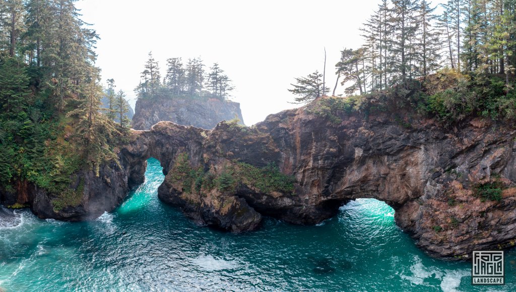 Natural Bridges at Patrick Creek
Oregon 2022