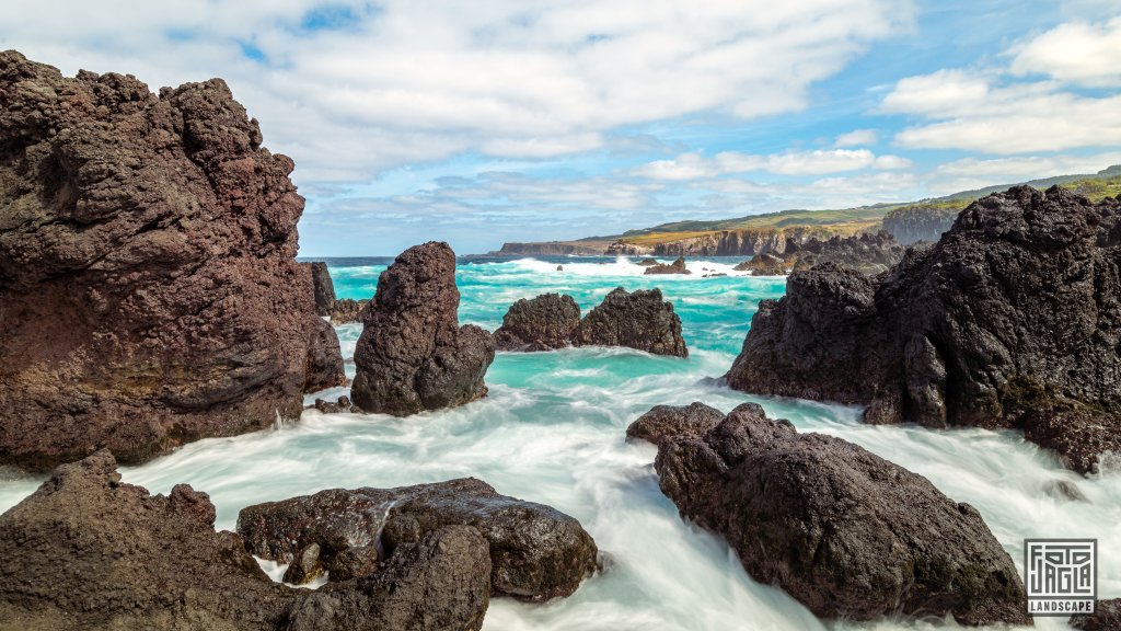 Die raue Nordkste mit ihren schwarzen Felsen
Terceira auf den Azoren, Portugal 2023