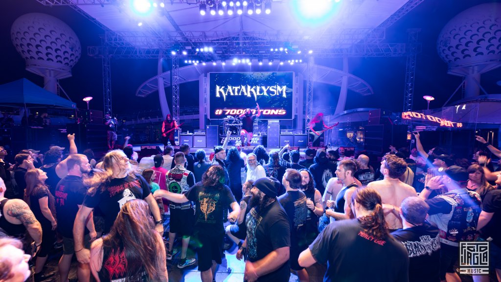 Pool Deck Impressions during Kataklysm
Day 3 - Pool Deck Stage
70000 Tons of Metal 2024
