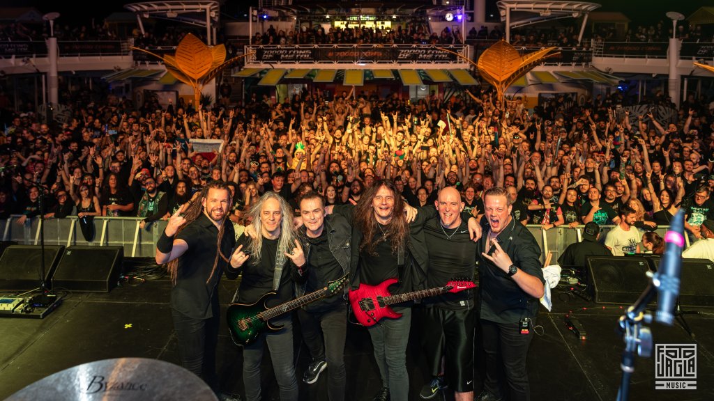 Blind Guardian - Final photo on stage
Day 3 - Pool Deck Stage
70000 Tons of Metal 2024
