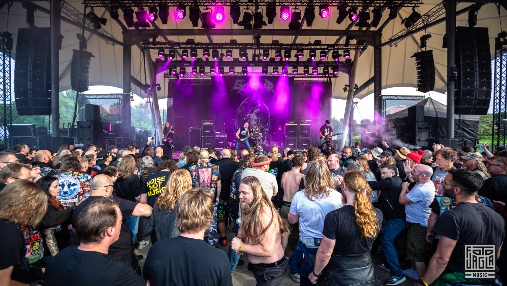 Festival-Impressionen
Rock Hard Festival 2024
Amphitheater in Gelsenkirchen