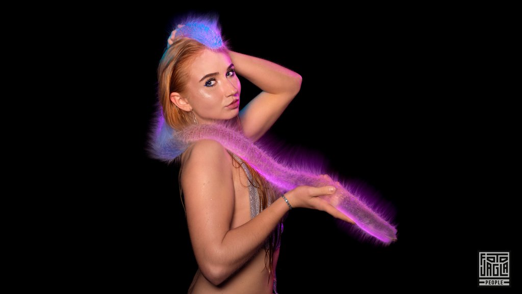 Water Wigs Shooting mit Jil Herkstrter
Portrait-Shooting im Fotostudio mit Wasserpercke