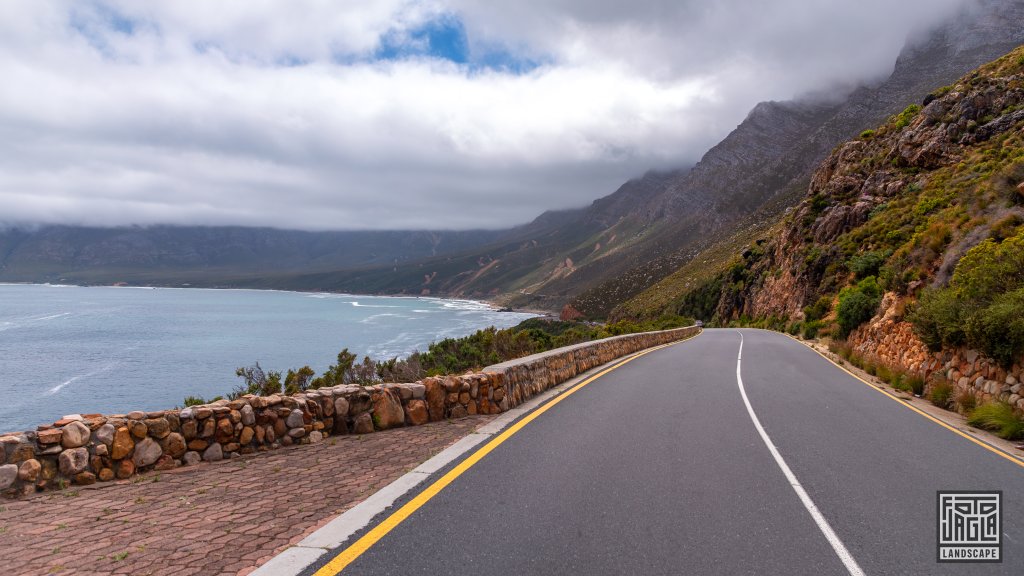 Die Strae R44 entlang der Kste nach Kapstadt
Western Cape
Sdafrika