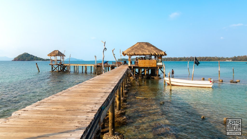 Kleine Strandbar namens Blue Perl Bar
Landschaftsfotografie auf der Insel Insel Ko Mak
Thailand