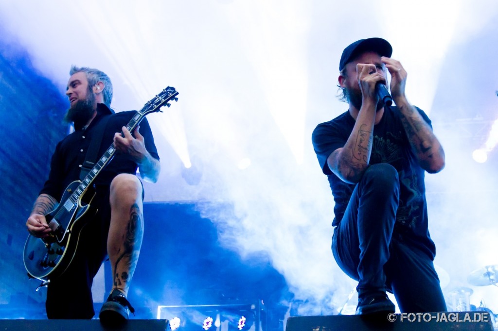 IN FLAMES ::. Devil Side Festival 2012 (Oberhausen, Gelnde Turbinenhalle)