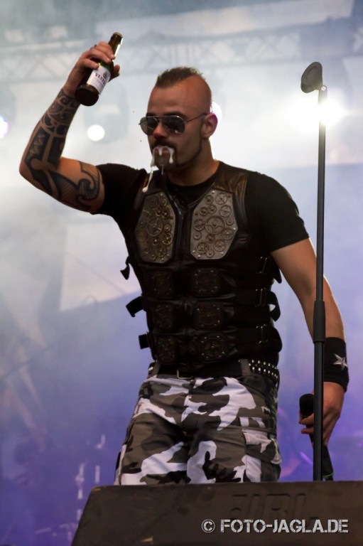 SABATON ::. Devil Side Festival 2012 (Oberhausen, Gelnde Turbinenhalle)