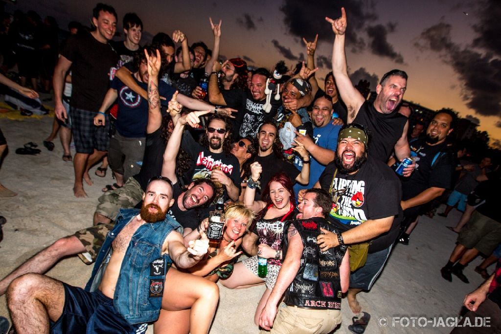 70000 Tons of Metal 2013 ::. Beachparty @ South Beach, Miami ::. http://www.foto-jagla.de