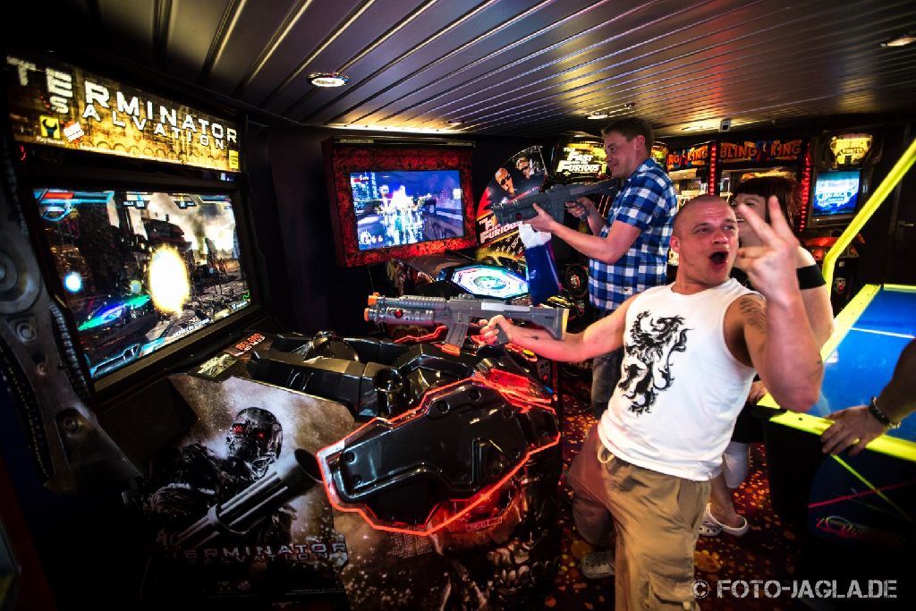 70000 Tons of Metal 2013 ::. Amusement room ::. http://www.foto-jagla.de