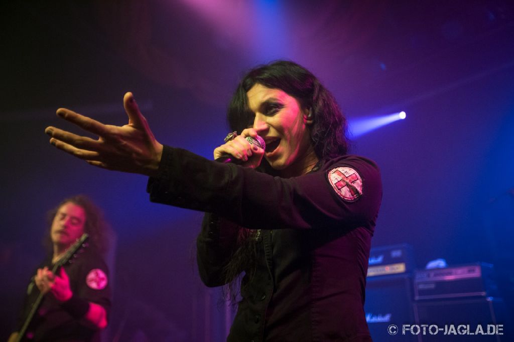 70000 Tons of Metal 2013 ::. Lacuna Coil ::. http://www.foto-jagla.de