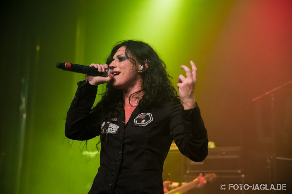 70000 Tons of Metal 2013 ::. Lacuna Coil ::. http://www.foto-jagla.de