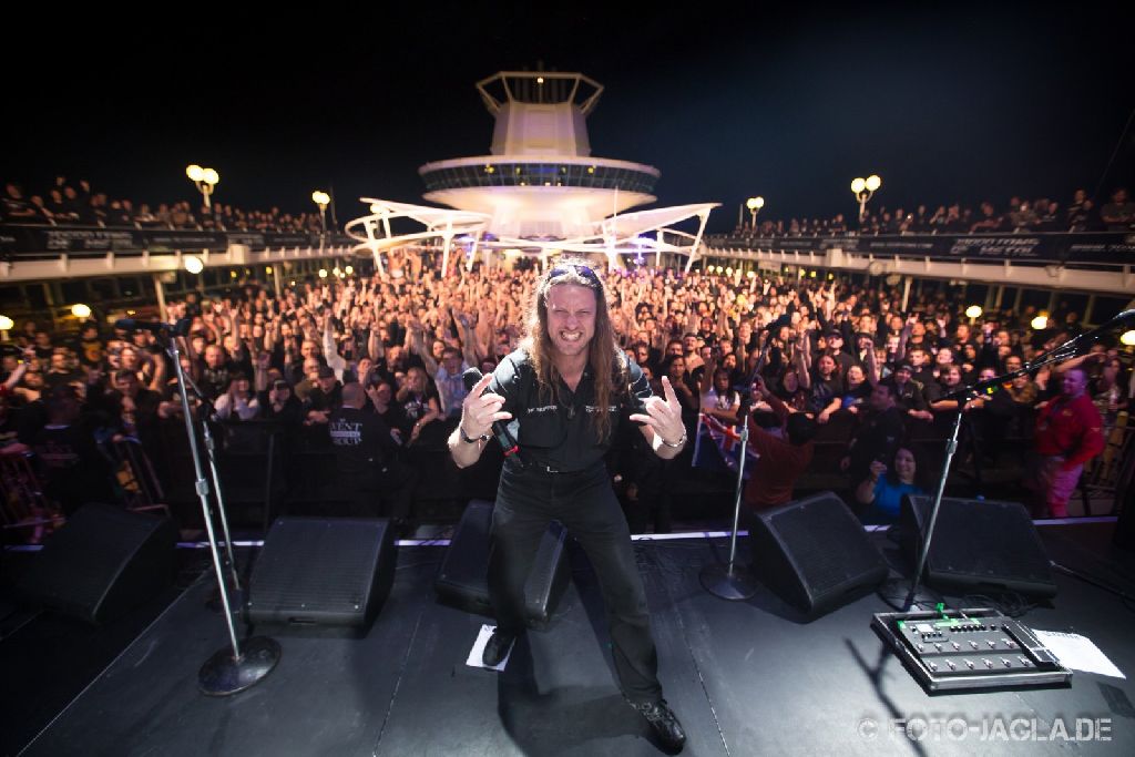 70000 Tons of Metal 2013 ::. Andy Piller - The Skippers Thank You ::. http://www.foto-jagla.de