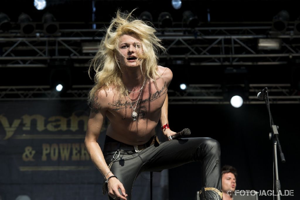 Metaldays 2013 ::. Kissin' Dynamite