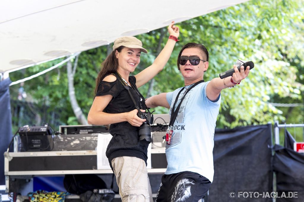 Metaldays 2013 ::. Beach bar impressions