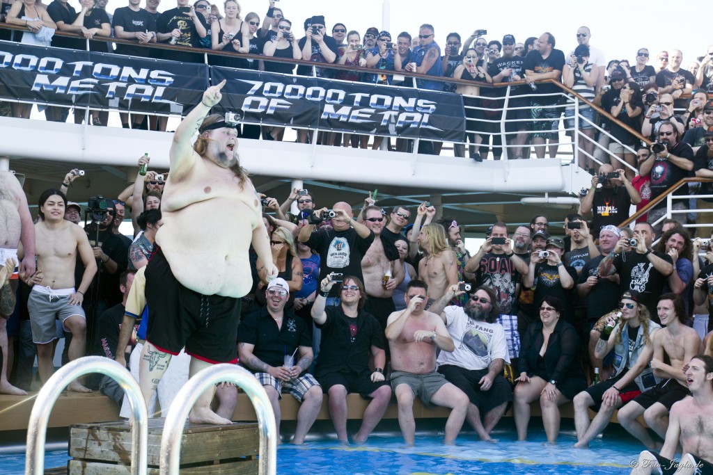 70000 Tons of Metal 2012 ::. Miami, Florida ::. Belly Flop Contest @ Pool 70000 Tons of Metal 2012 ::. Miami, Florida ::. Belly Flop Contest @ Pool
