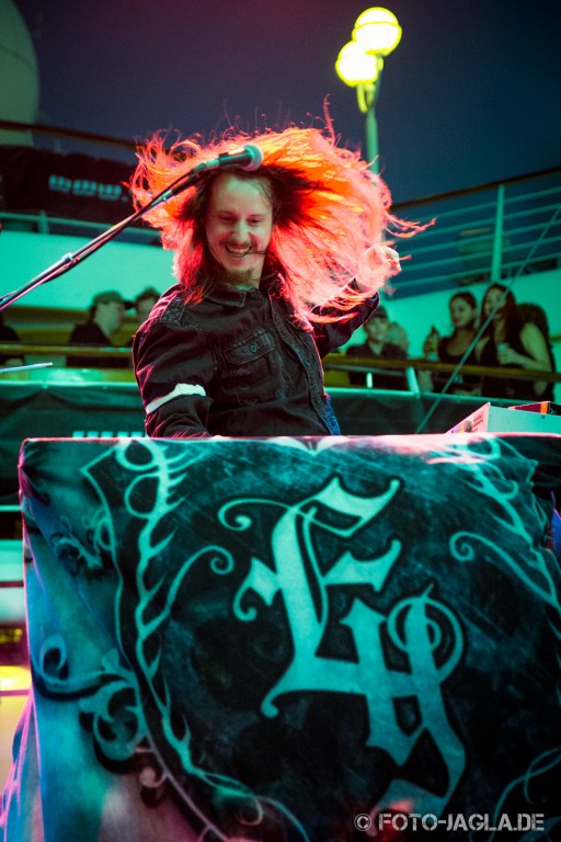 70000 Tons of Metal 2013 ::. Angra ::. http://www.foto-jagla.de 70000 Tons of Metal 2013 ::. Angra ::. http://www.foto-jagla.de