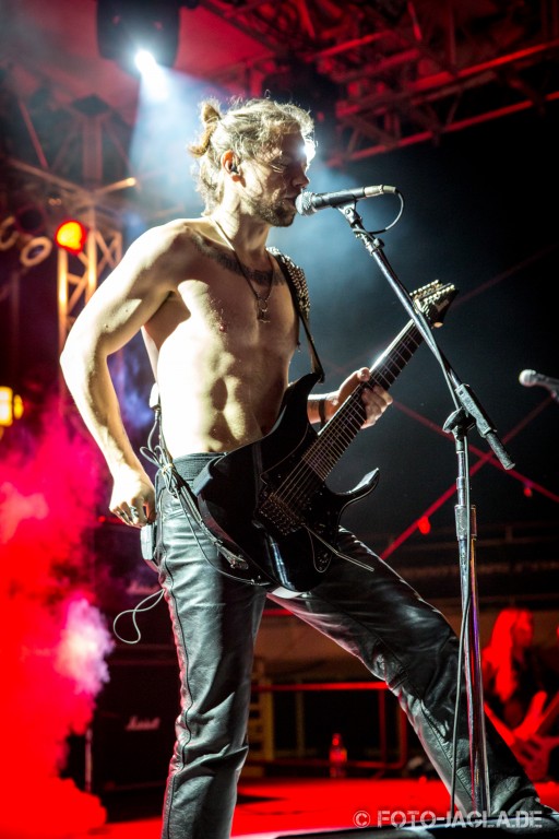 70000 Tons of Metal 2013 ::. Tır ::. http://www.foto-jagla.de 70000 Tons of Metal 2013 ::. Tır ::. http://www.foto-jagla.de