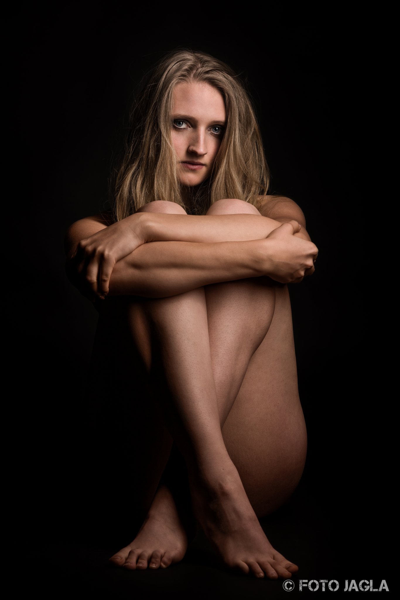 Beauty Shooting mit Model Amy
Studioaufnahme Beauty Shooting mit Model Amy
Studioaufnahme