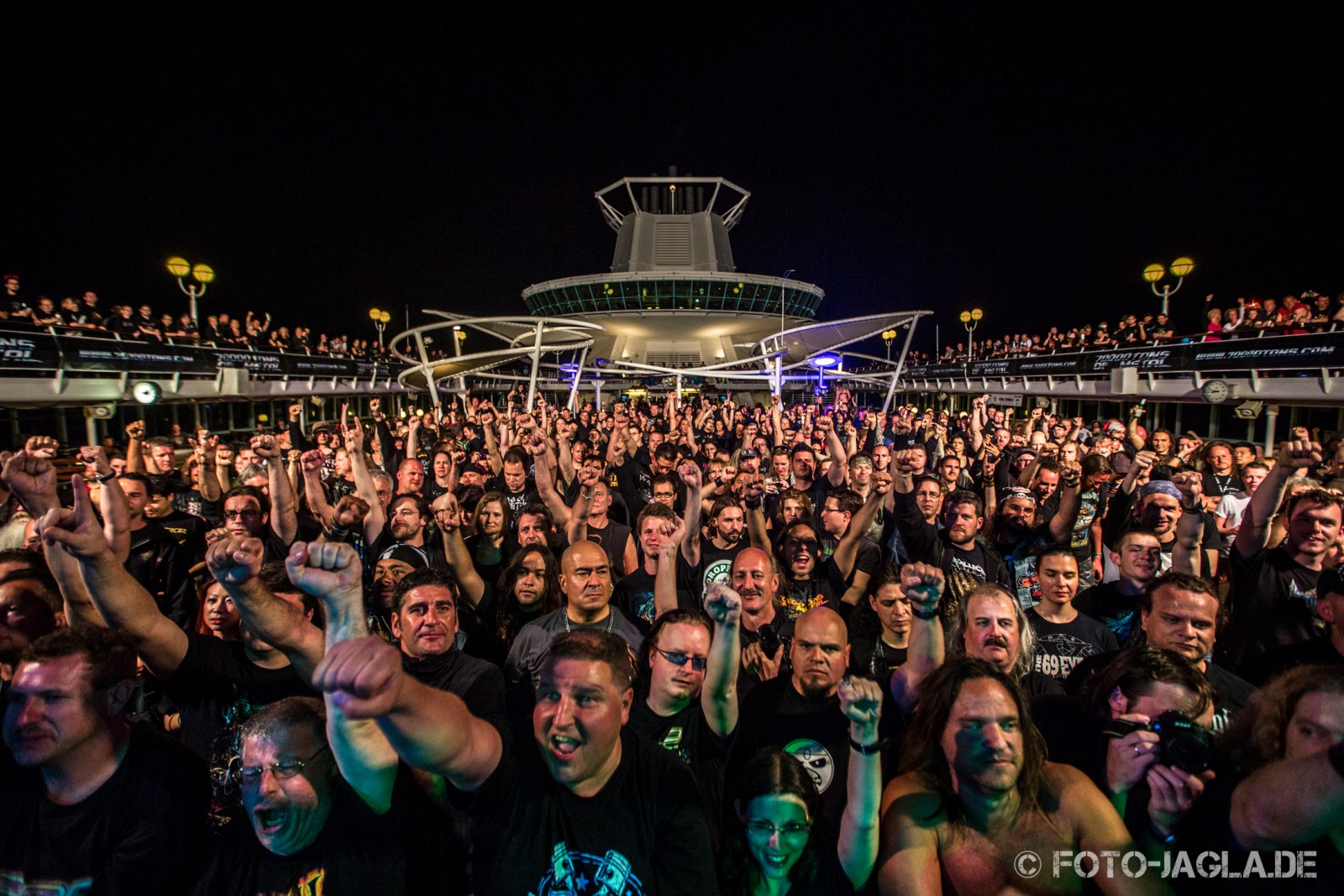 70000 Tons of Metal 2013 ::. Crowd @ Doro ::. http://www.foto-jagla.de 70000 Tons of Metal 2013 ::. Crowd @ Doro ::. http://www.foto-jagla.de