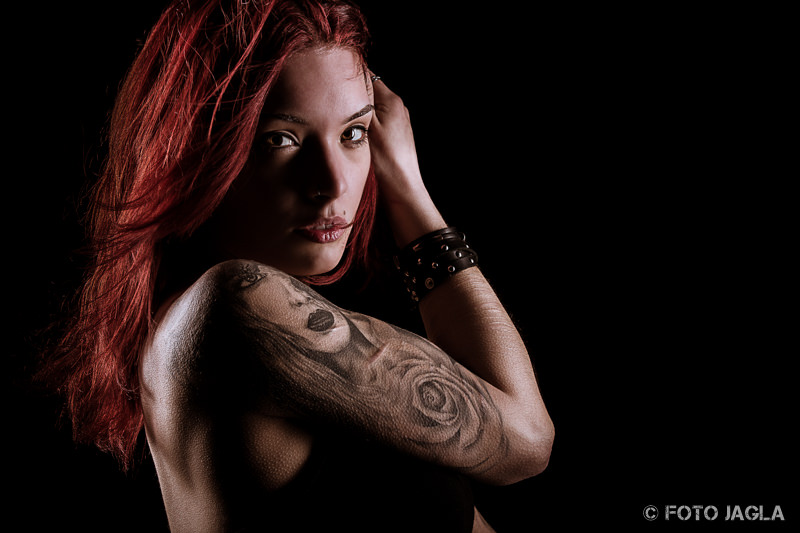Low-Key Portrait Shooting mit Deborah